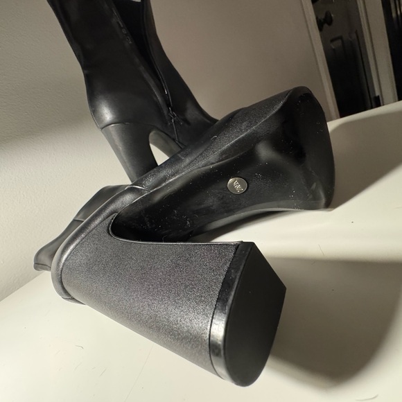 Zara Platform Boots – Never Worn - Picture 4 of 10